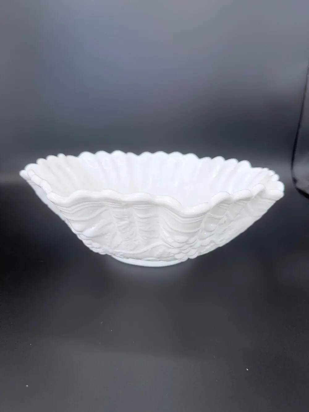 Vintage Westmoreland Paneled Grape Milk Glass 10in Centerpiece Bowl